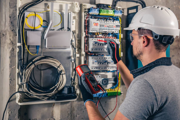 Best 24-Hour Electrician  in Forest City, FL